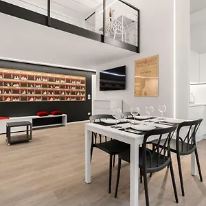 Modern Quiet Super Luxury , Milán Italia
